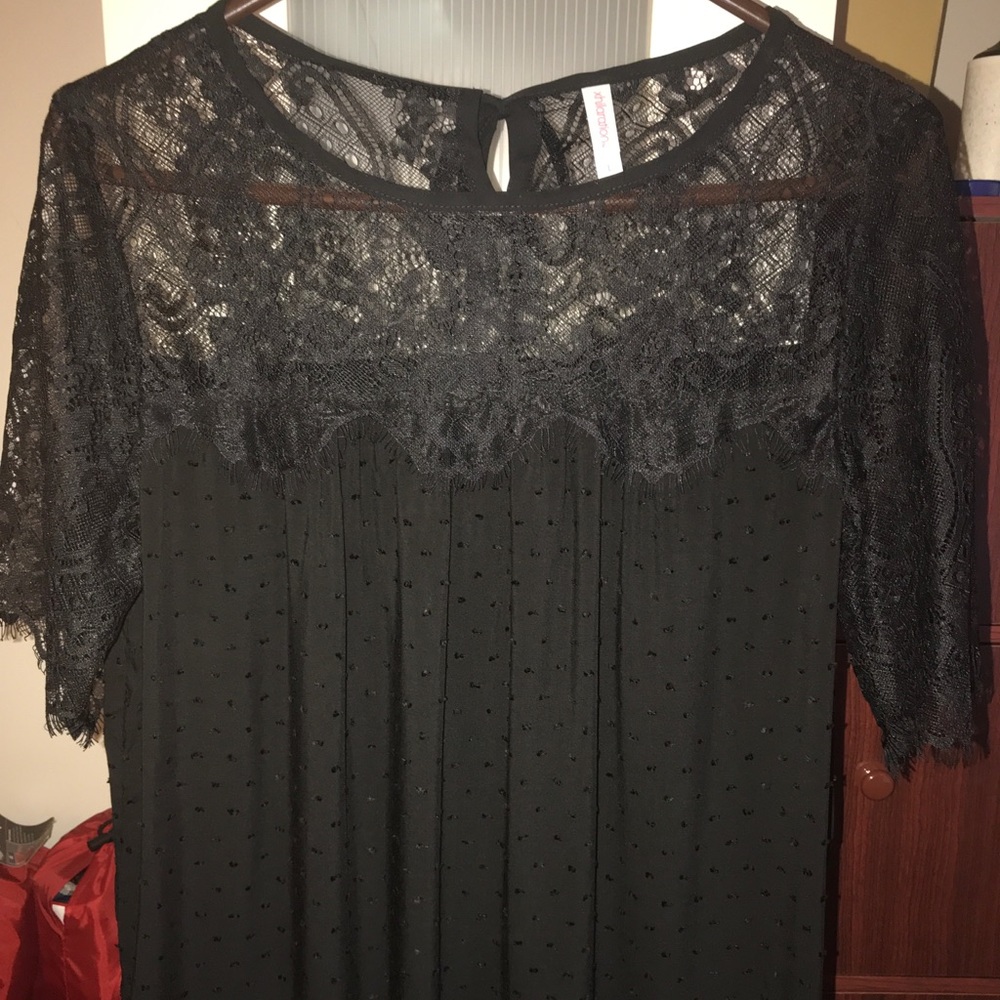 Xhilaration blouse